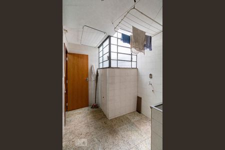 Apartamento à venda com 146m², 3 quartos e 1 vagaÁrea de Serviço