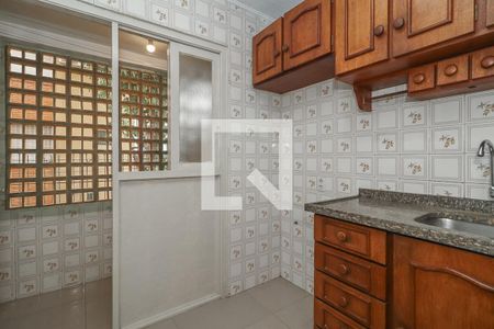 Cozinha de apartamento à venda com 1 quarto, 50m² em Jardim do Salso, Porto Alegre