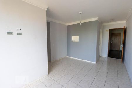 Sala de apartamento para alugar com 2 quartos, 56m² em Vila Pita, São Paulo