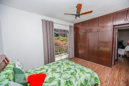 Apartamento à venda com 140m², 3 quartos e 2 vagas Apartamento à venda com 140m², 3 quartos e 2 vagasQuarto 2