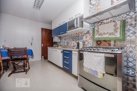 Apartamento à venda com 140m², 3 quartos e 2 vagas Apartamento à venda com 140m², 3 quartos e 2 vagasCozinha