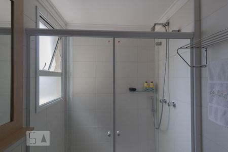 Apartamento à venda com 136m², 4 quartos e 2 vagas Apartamento à venda com 136m², 4 quartos e 2 vagasBanheiro da Suíte 3