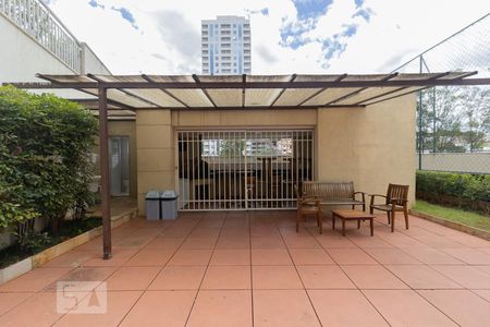 Apartamento à venda com 136m², 4 quartos e 2 vagas Apartamento à venda com 136m², 4 quartos e 2 vagasChurrasqueira