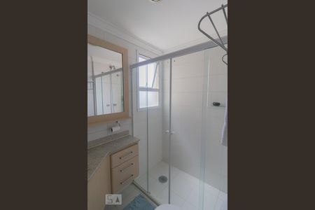 Apartamento à venda com 136m², 4 quartos e 2 vagas Apartamento à venda com 136m², 4 quartos e 2 vagasBanheiro da Suíte 3