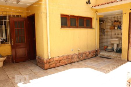 Casa para alugar com 250m², 3 quartos e 4 vagasÁrea Externa