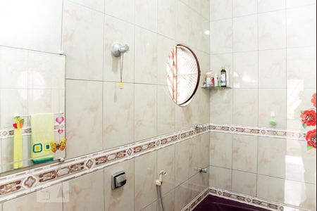 Casa à venda com 544m², 4 quartos e 8 vagas Casa à venda com 544m², 4 quartos e 8 vagasBanheiro da Suíte