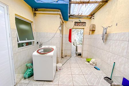 Casa para alugar com 190m², 1 quarto e sem vagaLavanderia