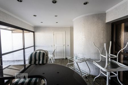 Apartamento para alugar com 496m², 5 quartos e 5 vagas Apartamento para alugar com 496m², 5 quartos e 5 vagasVaranda- cobertura