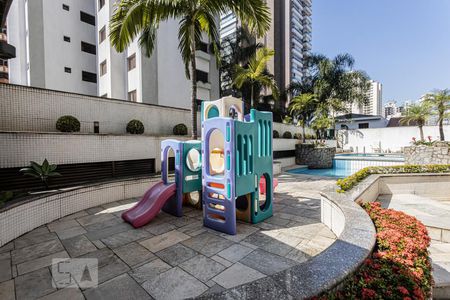 Apartamento para alugar com 496m², 5 quartos e 5 vagas Apartamento para alugar com 496m², 5 quartos e 5 vagasÁrea Comum - Playground