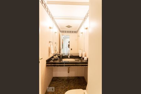 Apartamento para alugar com 496m², 5 quartos e 5 vagas Apartamento para alugar com 496m², 5 quartos e 5 vagasLavabo- Cobertura