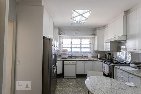 Apartamento para alugar com 496m², 5 quartos e 5 vagas Apartamento para alugar com 496m², 5 quartos e 5 vagasCozinha