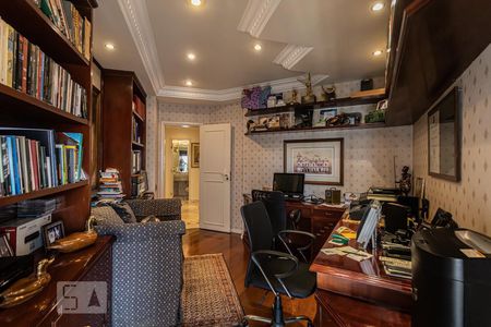 Apartamento para alugar com 496m², 5 quartos e 5 vagas Apartamento para alugar com 496m², 5 quartos e 5 vagasEscritório