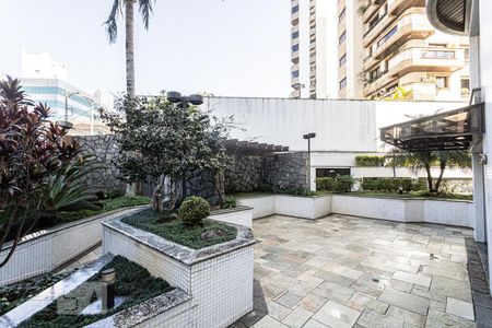 Apartamento para alugar com 496m², 5 quartos e 5 vagas Apartamento para alugar com 496m², 5 quartos e 5 vagasÁrea comum