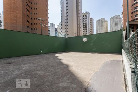 Apartamento para alugar com 496m², 5 quartos e 5 vagas Apartamento para alugar com 496m², 5 quartos e 5 vagasQuadra Esportiva (em reforma)