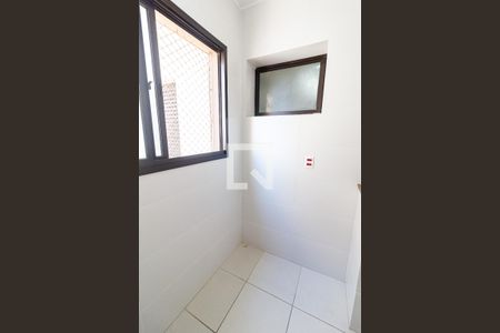 Apartamento à venda com 75m², 3 quartos e 1 vagaÁrea de Serviço