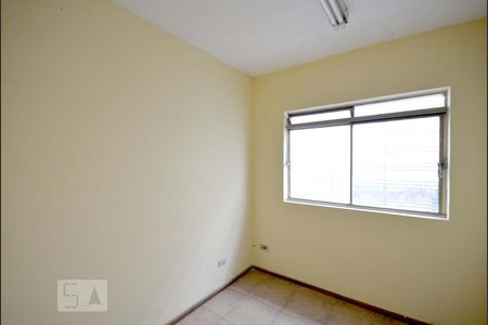 Casa à venda com 300m², 4 quartos e 6 vagas Casa à venda com 300m², 4 quartos e 6 vagasEscritório
