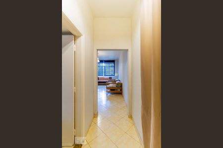 Corredor de Entrada de apartamento para alugar com 2 quartos, 96m² em Bela Vista, São Paulo