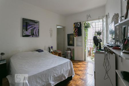 Apartamento à venda com 240m², 5 quartos e sem vaga Apartamento à venda com 240m², 5 quartos e sem vagaSuíte 2
