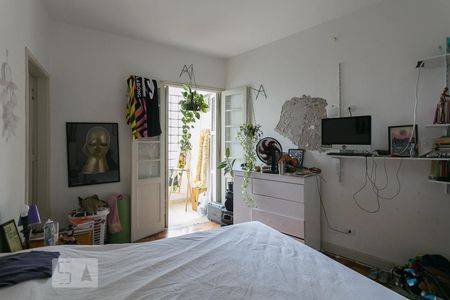Apartamento à venda com 240m², 5 quartos e sem vaga Apartamento à venda com 240m², 5 quartos e sem vagaSuíte 2
