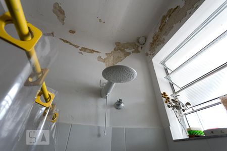 Apartamento à venda com 240m², 5 quartos e sem vaga Apartamento à venda com 240m², 5 quartos e sem vagaBanheiro 1