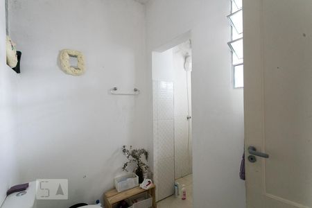 Apartamento à venda com 240m², 5 quartos e sem vaga Apartamento à venda com 240m², 5 quartos e sem vagaBanheiro da suíte 2