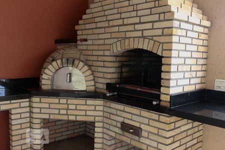 Apartamento à venda com 120m², 3 quartos e 2 vagas Apartamento à venda com 120m², 3 quartos e 2 vagasÁrea comum - Churrasqueira