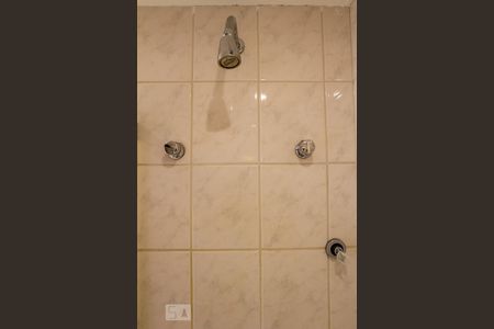 Apartamento à venda com 110m², 2 quartos e 1 vaga Apartamento à venda com 110m², 2 quartos e 1 vagaBanheiro Social