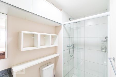 Apartamento à venda com 89m², 1 quarto e 2 vagas Apartamento à venda com 89m², 1 quarto e 2 vagasBanheiro da Suíte