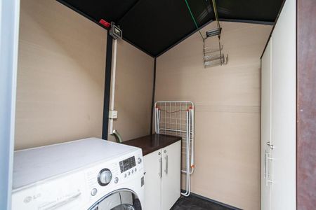Apartamento à venda com 89m², 1 quarto e 2 vagas Apartamento à venda com 89m², 1 quarto e 2 vagasLavanderia