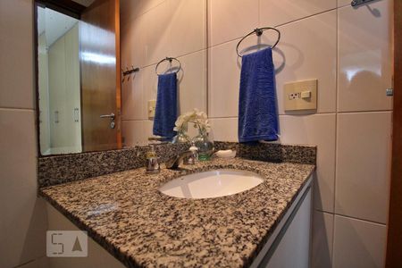 Apartamento à venda com 248m², 4 quartos e 4 vagasBanheiro Suíte 3