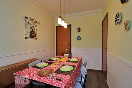 Apartamento à venda com 248m², 4 quartos e 4 vagasCopa