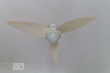 Casa à venda com 421m², 4 quartos e 3 vagasSuíte 1