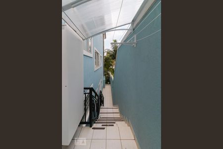 Casa à venda com 421m², 4 quartos e 3 vagasCorredor externo
