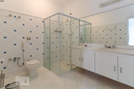 Casa à venda com 421m², 4 quartos e 3 vagasSuíte 1