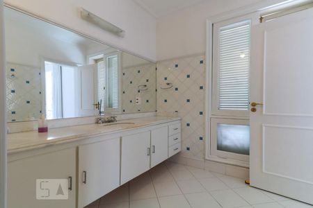 Casa à venda com 421m², 4 quartos e 3 vagasSuíte 1