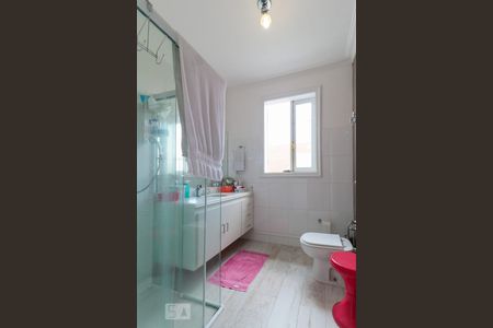 Casa à venda com 421m², 4 quartos e 3 vagasSuíte 2