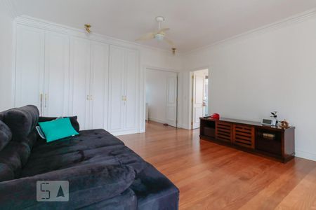 Casa à venda com 421m², 4 quartos e 3 vagasSala íntima