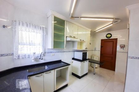 Apartamento à venda com 98m², 2 quartos e 1 vagaCozinha