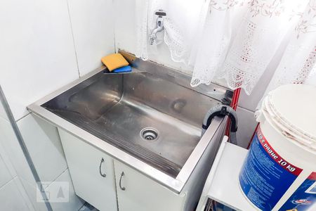 Apartamento à venda com 98m², 2 quartos e 1 vagaÁrea de Serviço 