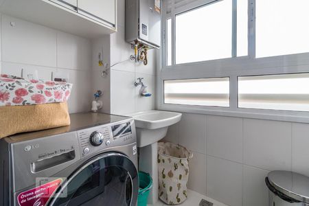 Apartamento à venda com 60m², 2 quartos e 1 vagaÁrea de Serviço