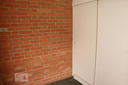 Casa à venda com 450m², 4 quartos e 7 vagasQuarto de Serviço