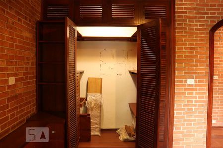 Casa à venda com 450m², 4 quartos e 7 vagasCloset do Quarto 3