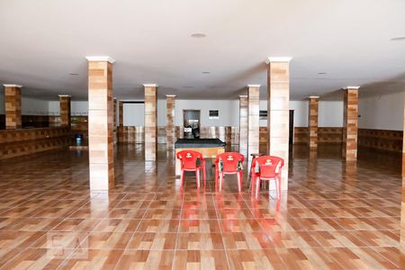 Casa à venda com 500m², 4 quartos e 12 vagas Casa à venda com 500m², 4 quartos e 12 vagasSalão de Festas