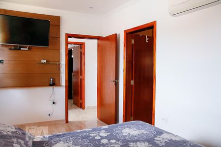 Casa à venda com 500m², 4 quartos e 12 vagas Casa à venda com 500m², 4 quartos e 12 vagasSuíte 3