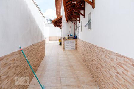 Casa à venda com 500m², 4 quartos e 12 vagas Casa à venda com 500m², 4 quartos e 12 vagasQuintal