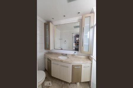 Apartamento para alugar com 93m², 3 quartos e 2 vagas Apartamento para alugar com 93m², 3 quartos e 2 vagasBanheiro Quarto 3