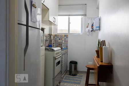 Cozinha de kitnet/studio para alugar com 1 quarto, 32m² em Vila Buarque, São Paulo