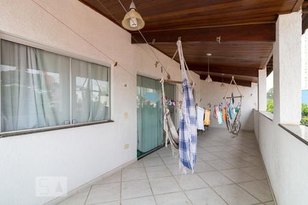 Casa à venda com 500m², 5 quartos e 8 vagasVaranda