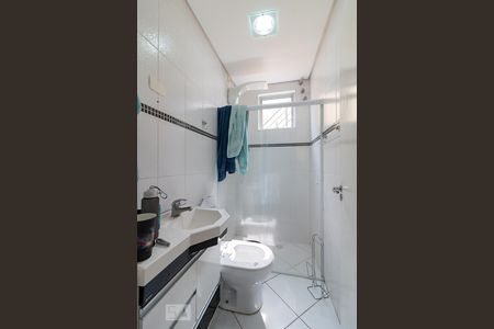 Casa à venda com 500m², 5 quartos e 8 vagasBanheiro quarto 2 suíte