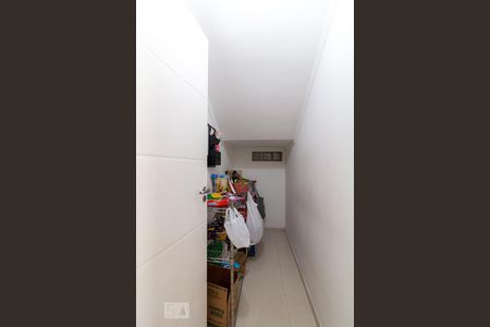 Casa à venda com 500m², 5 quartos e 8 vagasDespensa